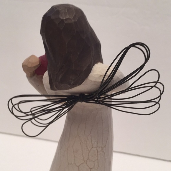 Willow Tree Angel of Heart Figurine 2000 - Picture 6 of 6